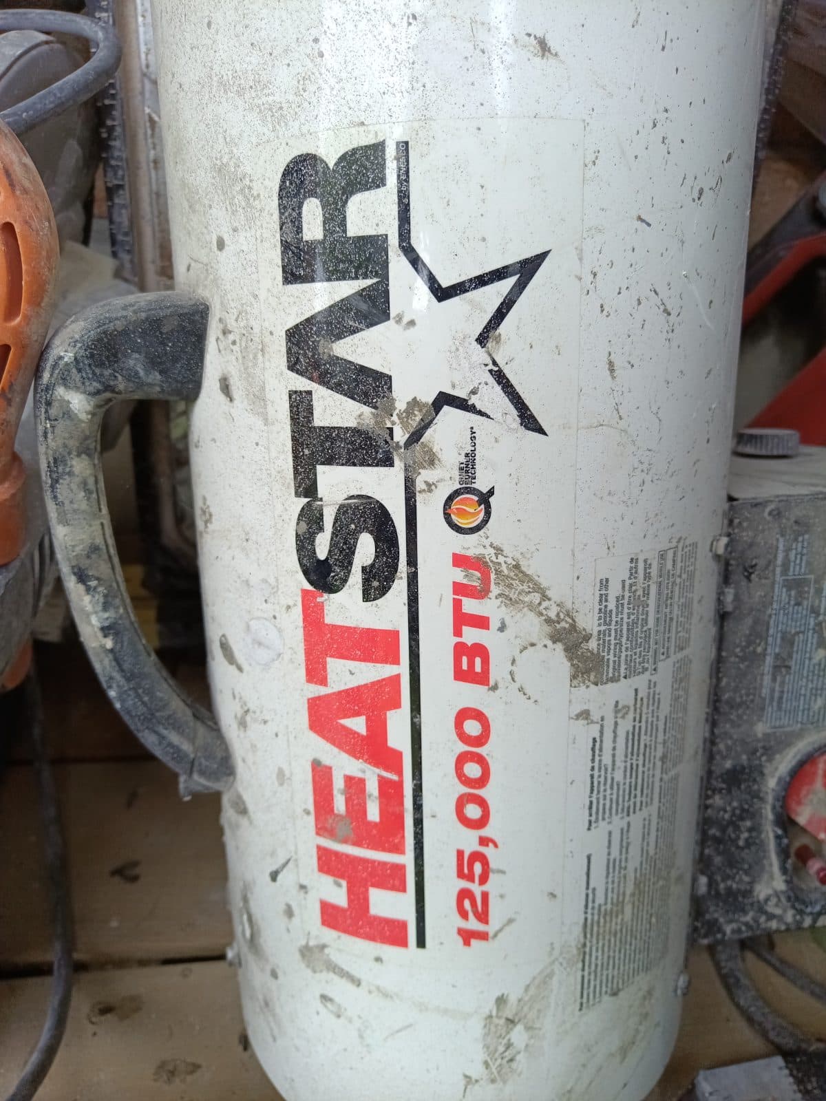 125,000 BTU Portable Radiant Heater — photo 1