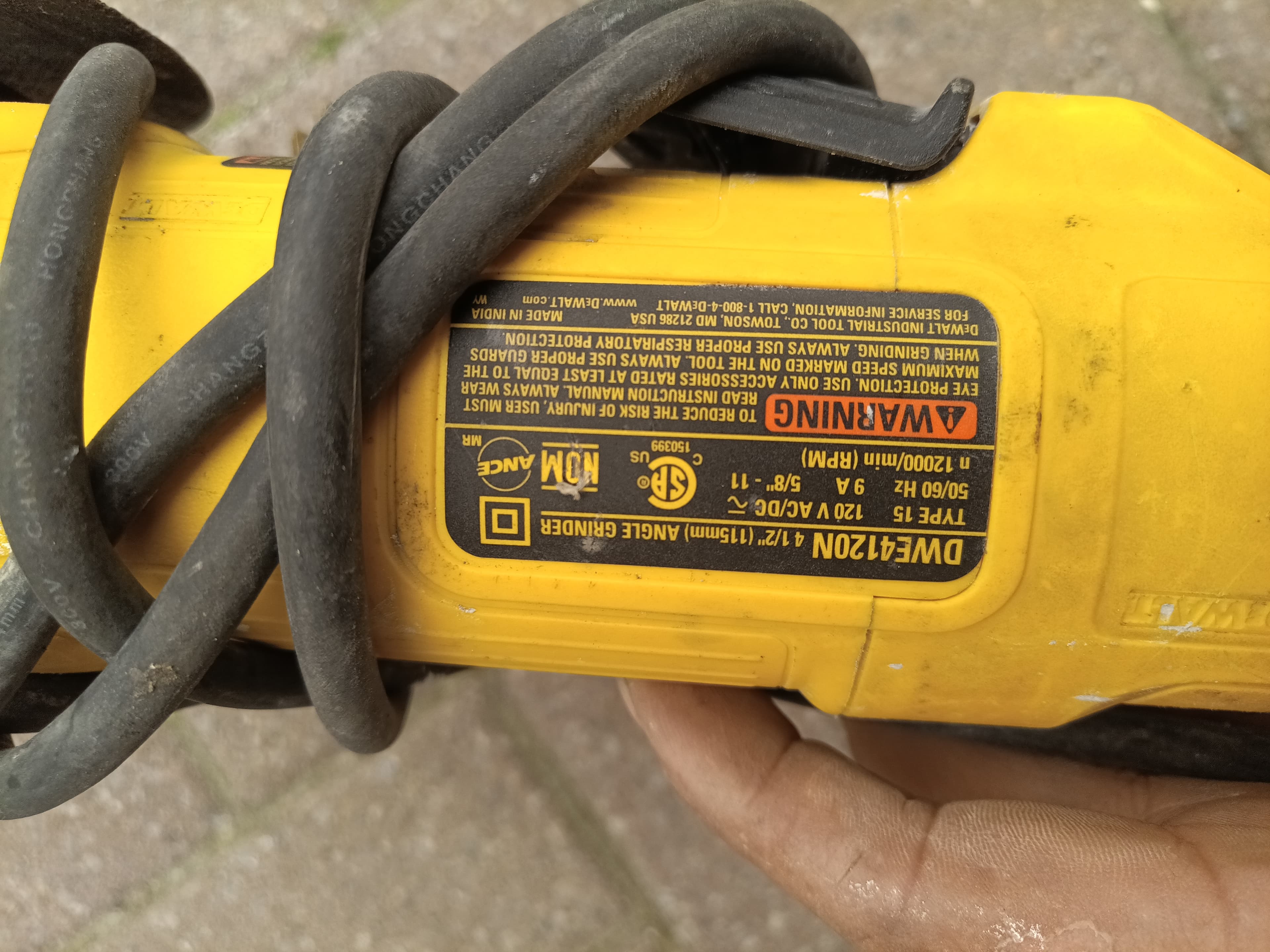 Angle Grinder — photo 1