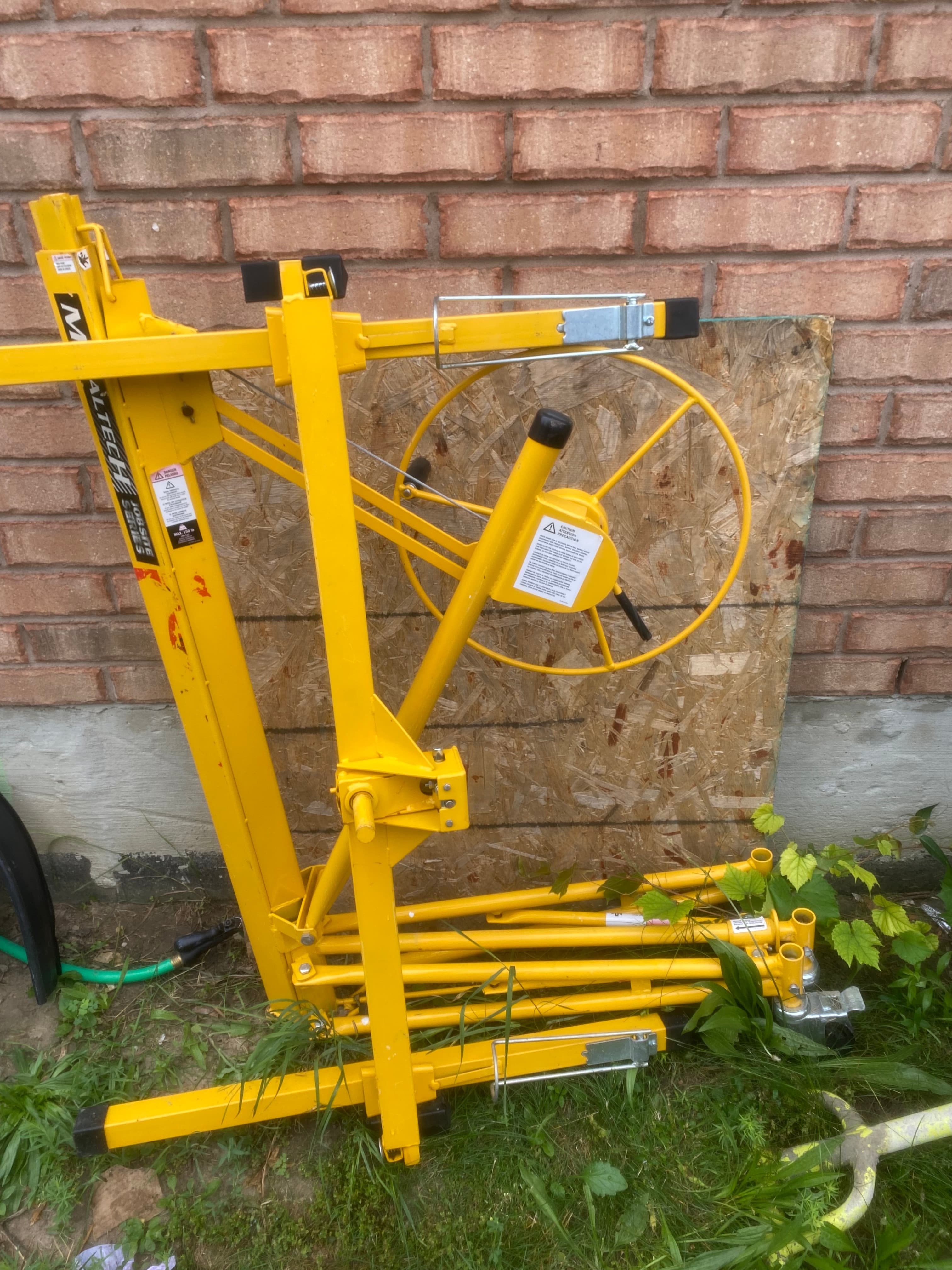 Material Lift